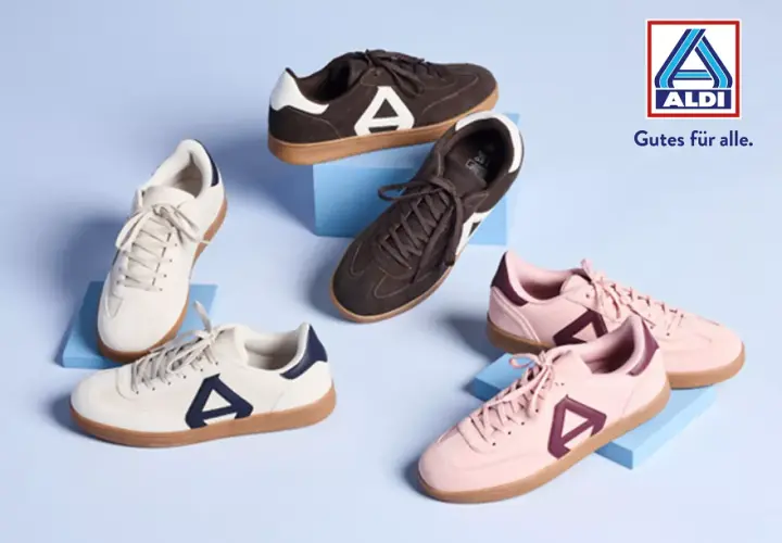 Sneaker Trend Damen: Weiße, braune und rosafarbene Retro-Sneaker mit Gummi-Sohle und markantem Logo.